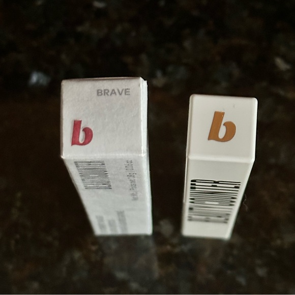 NEW! Beautycounter Statement Maker Satin Lip in Brave - Picture 2 of 7